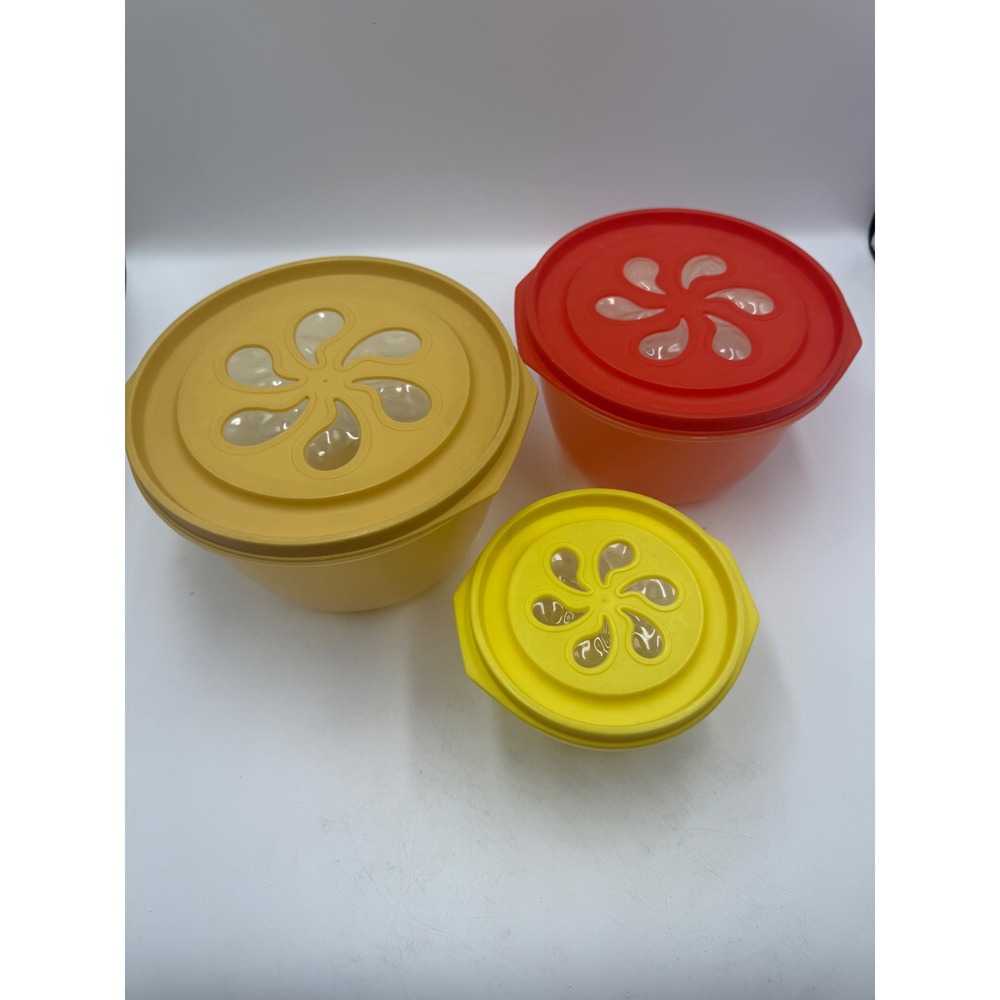 Vintage Rubbermaid Servin Saver Bowl Set 3 Lids Yellow Orange 8 6 2 Cup J-3218